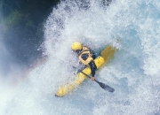 开云棋牌APP-枫叶之盾，阿什拉夫关键压制，加拿大战术革命掀翻英格兰