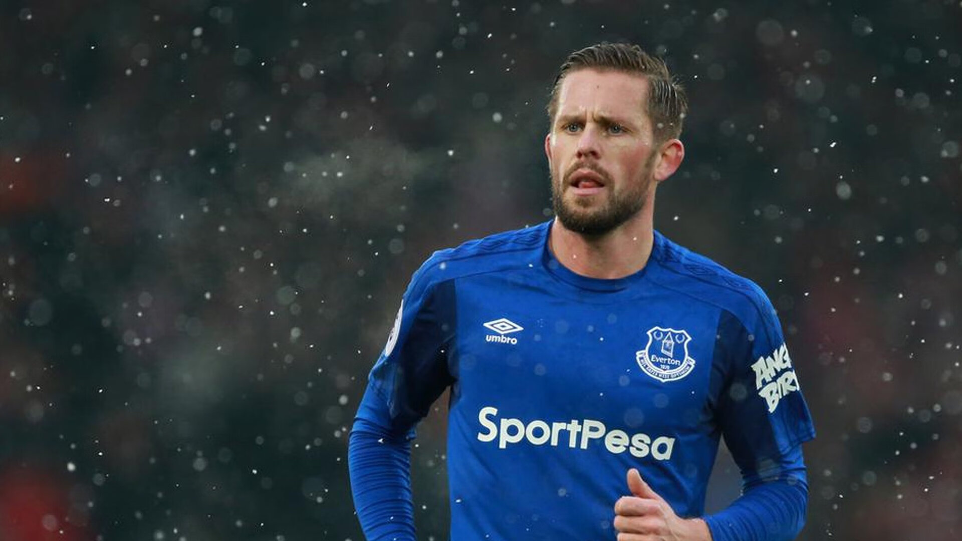 钢铁洪流与东方利刃，当毕尔巴鄂的古老血脉刺穿蓝鹰，孙兴慜在另一片战场诠释何为稳定