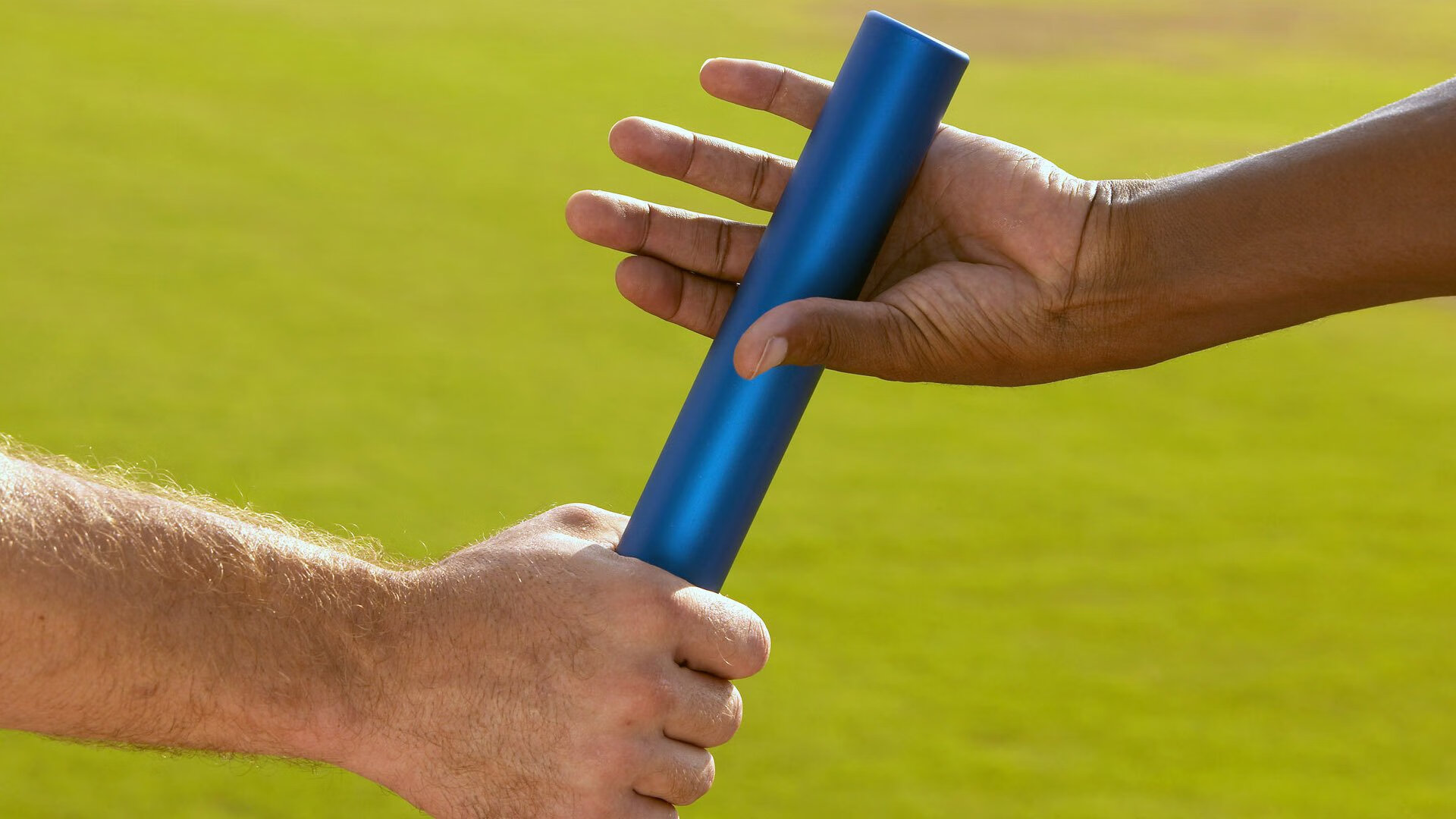 南美风暴席卷安联,厄瓜多尔新星稳稳拿下拜仁,格纳布里逆境中化身关键先生