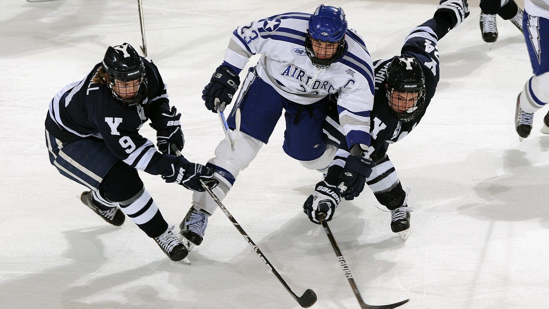 利拉德末节封神,广东队加时鏖战力克猛龙,诠释关键先生真义