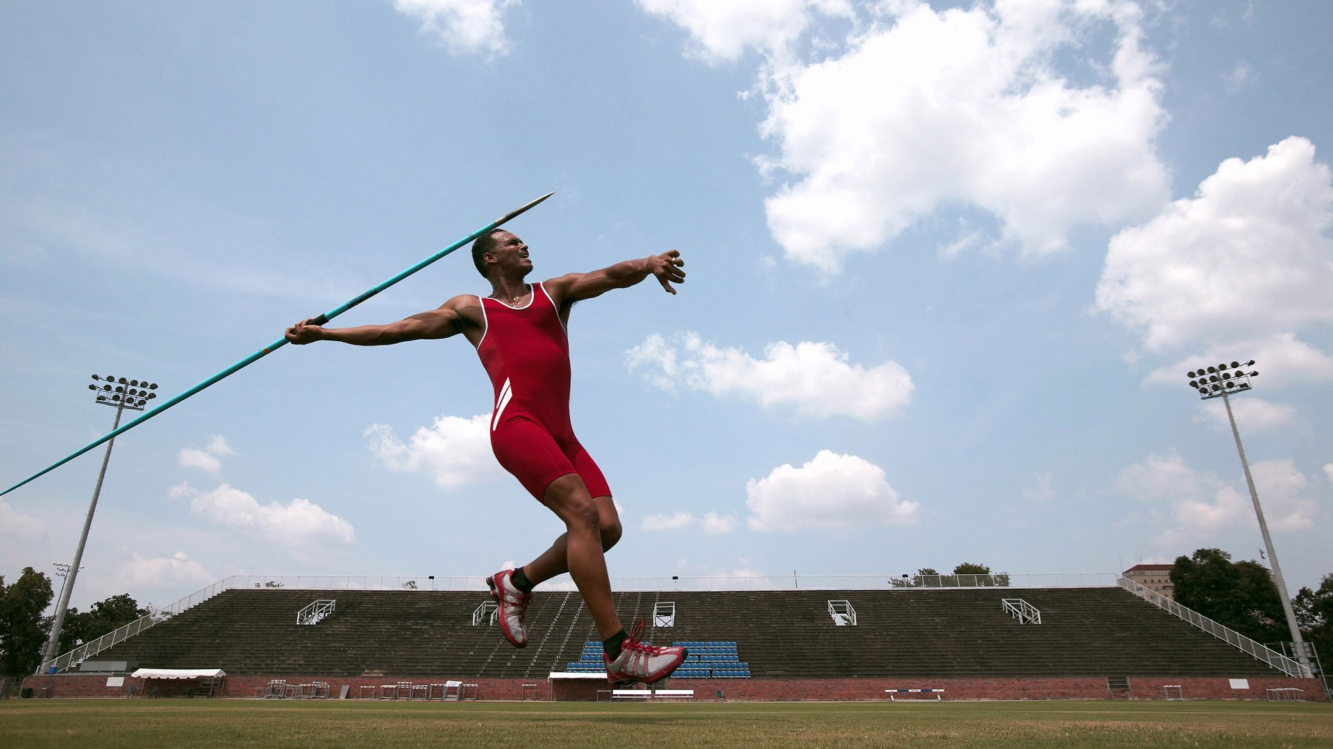 魔术硬仗取胜老鹰,范弗利特化身关键先生