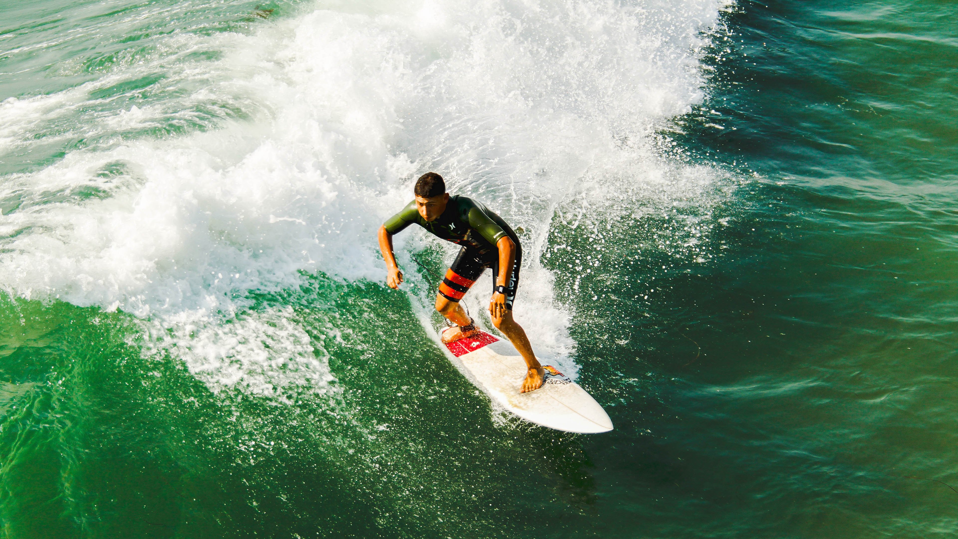 迪马利亚魔翼展翅，德国战车完胜曼城的战术启示